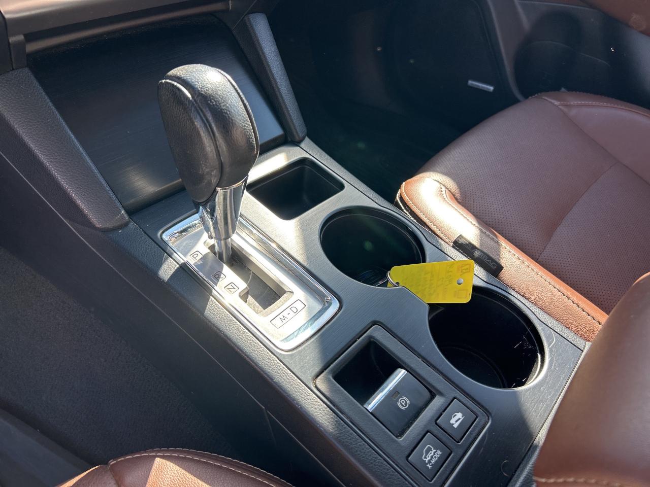 2017 Subaru Outback 3.6R TOURING, CLEAN CARFAX, HEATED LEATHER! - Photo #21