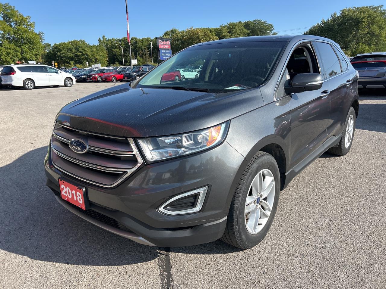 2018 Ford Edge SEL, ECO BOOST, CLEAN CARFAX, REMOTE START! - Photo #2