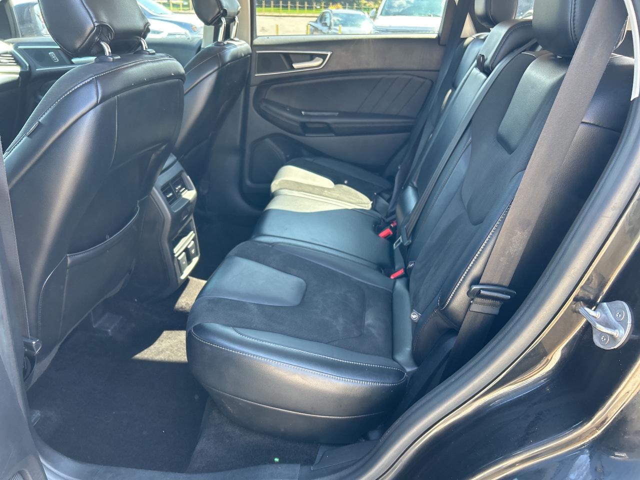 2015 Ford Edge SPORT, 2.7L ECO BOOST, AWD, HEATED/ COOLED SEATS! - Photo #12