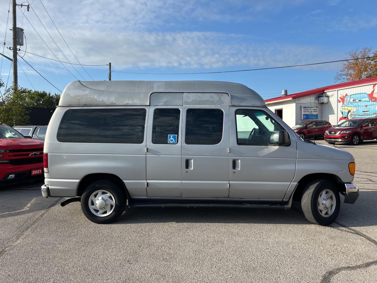 2006 Ford Econoline AS IS, WHEEL CHAIR LIFT, SIDE LOADING - Photo #6