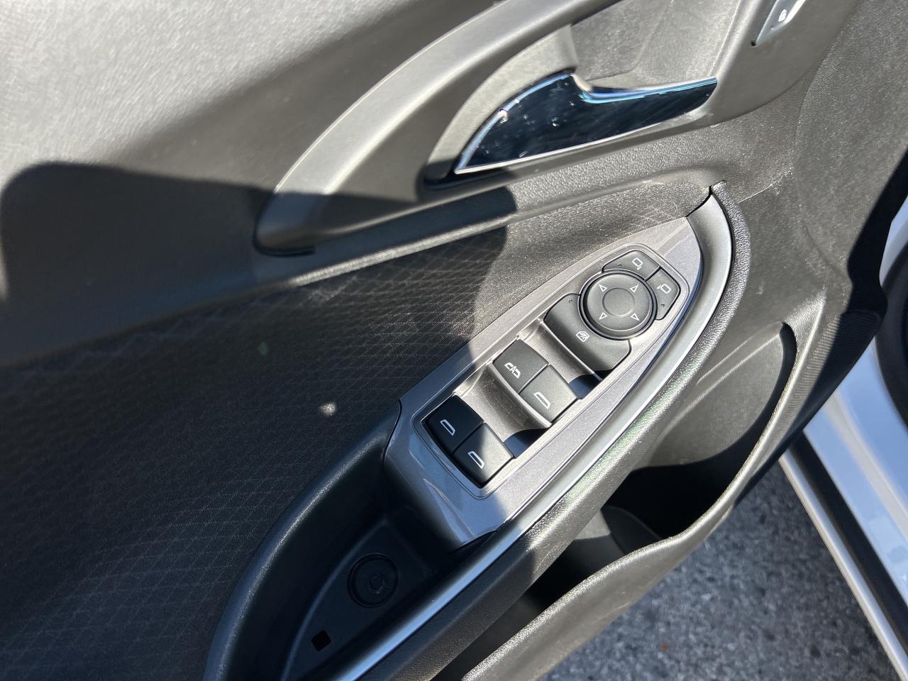 2024 Chevrolet Malibu LT, CLEAN CARFAX, REMOTE START, FACTORY WARRANTY! - Photo #15