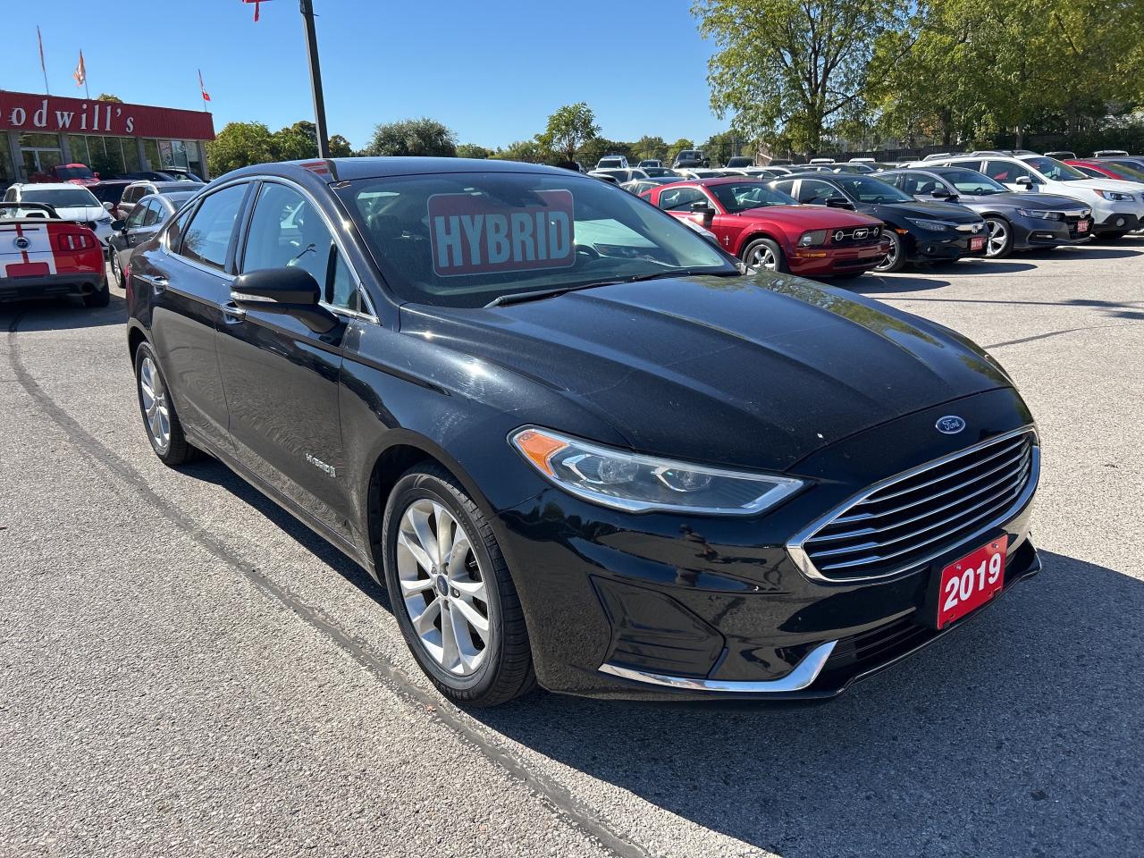 2019 Ford Fusion Hybrid SEL, HEATED LEATHER, REMOTE START! - Photo #4