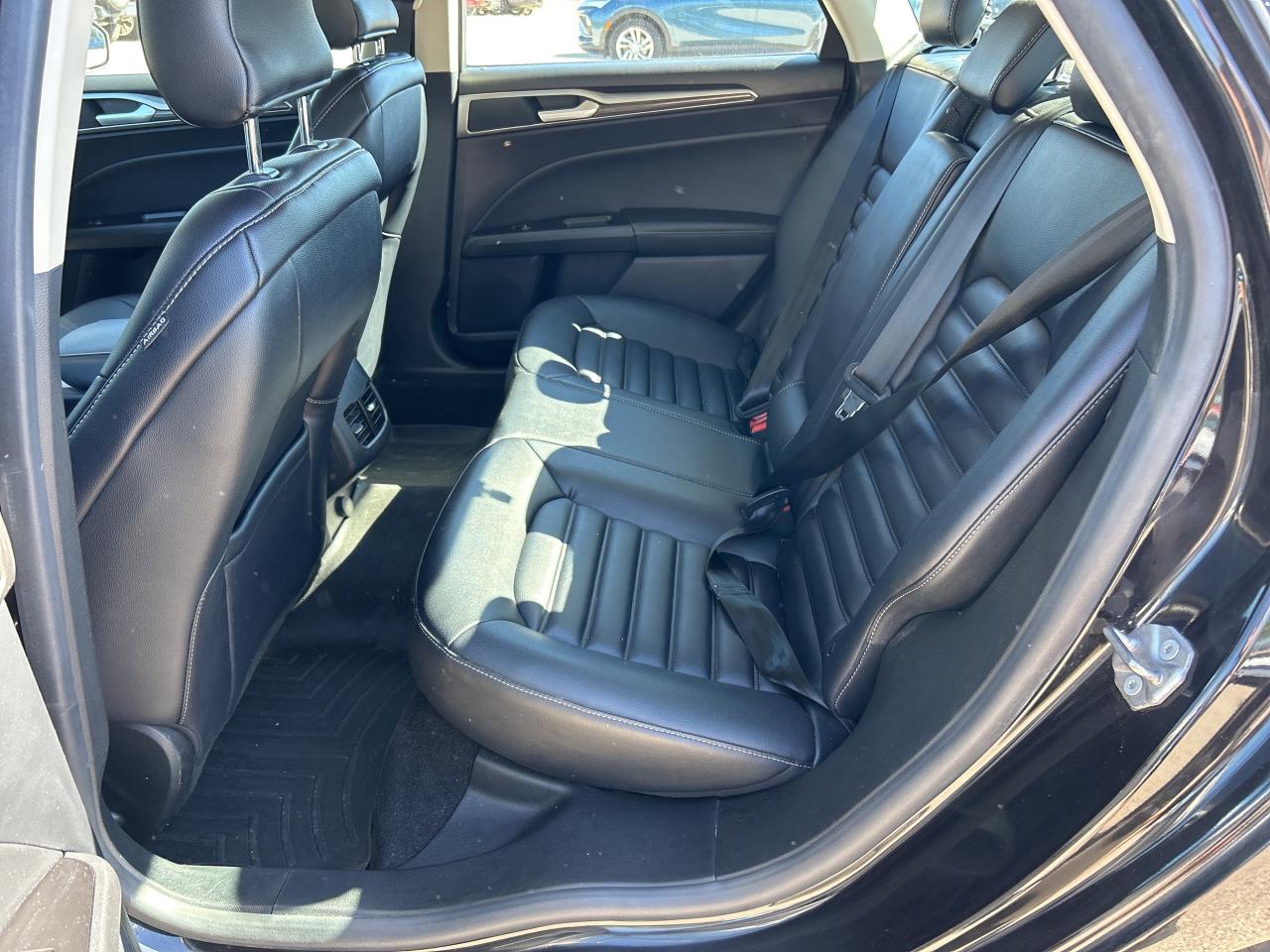 2019 Ford Fusion Hybrid SEL, HEATED LEATHER, REMOTE START! - Photo #12