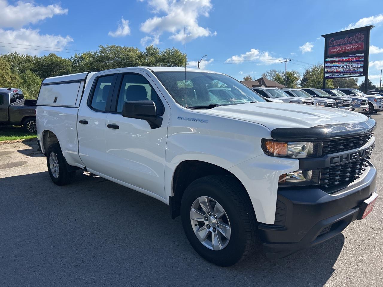 2021 Chevrolet Silverado 1500 WORK TRUCK, RWD, CLEAN CARFAX, BACK UP CAMERA! - Photo #4