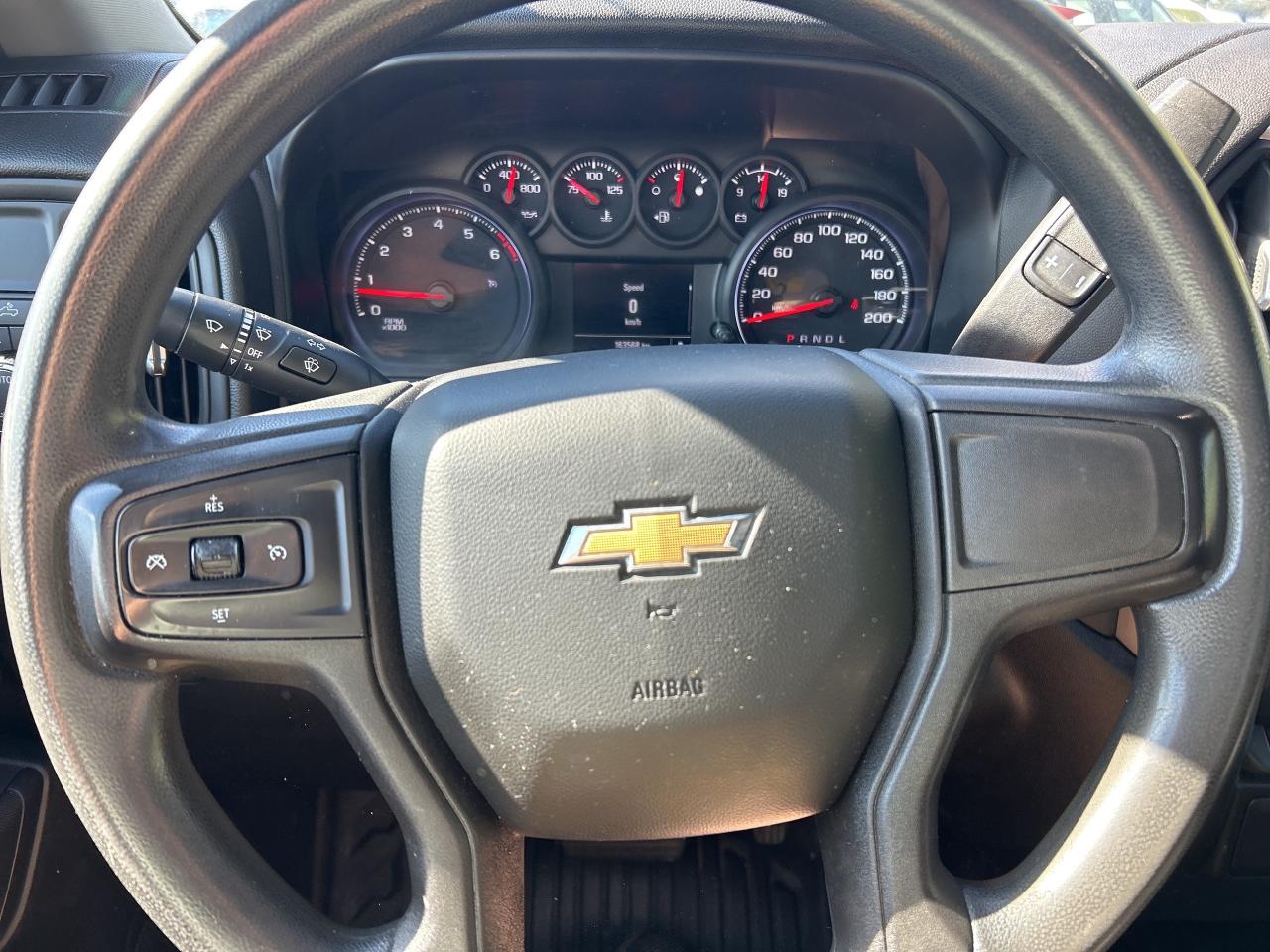 2021 Chevrolet Silverado 1500 WORK TRUCK, RWD, CLEAN CARFAX, BACK UP CAMERA! - Photo #16