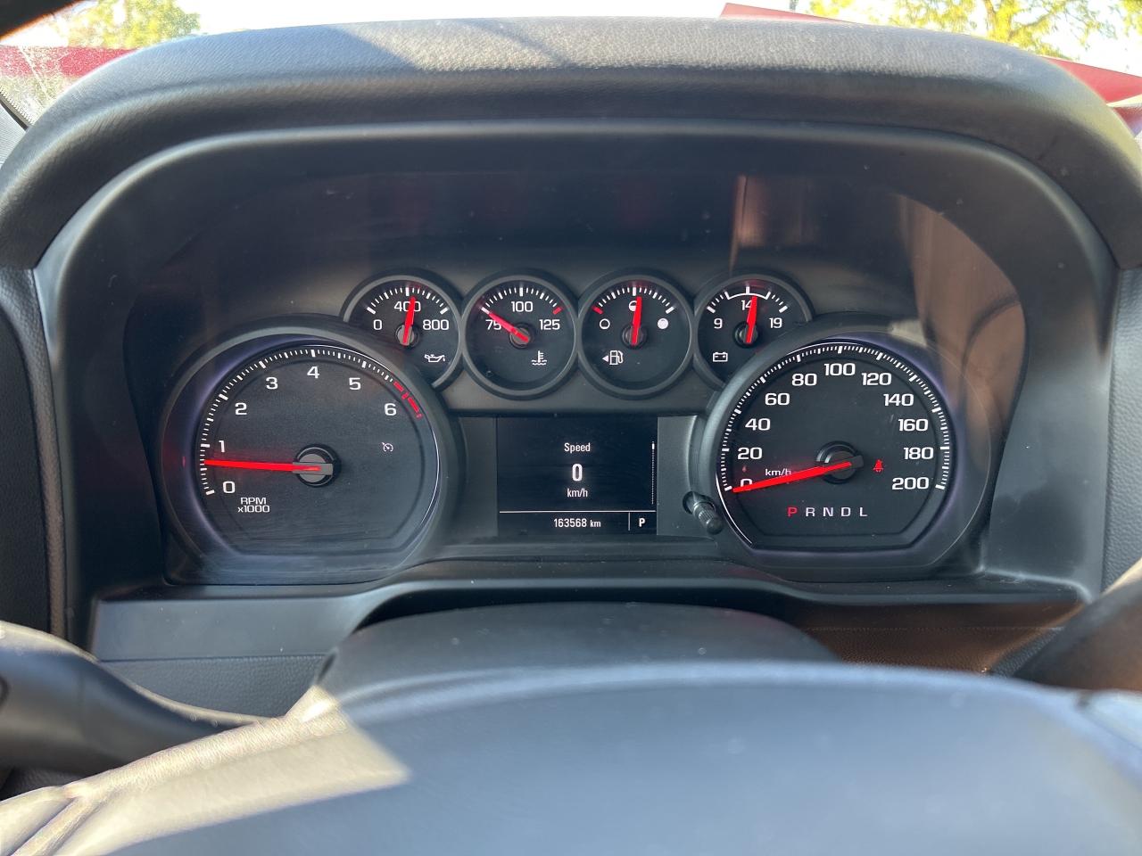 2021 Chevrolet Silverado 1500 WORK TRUCK, RWD, CLEAN CARFAX, BACK UP CAMERA! - Photo #17