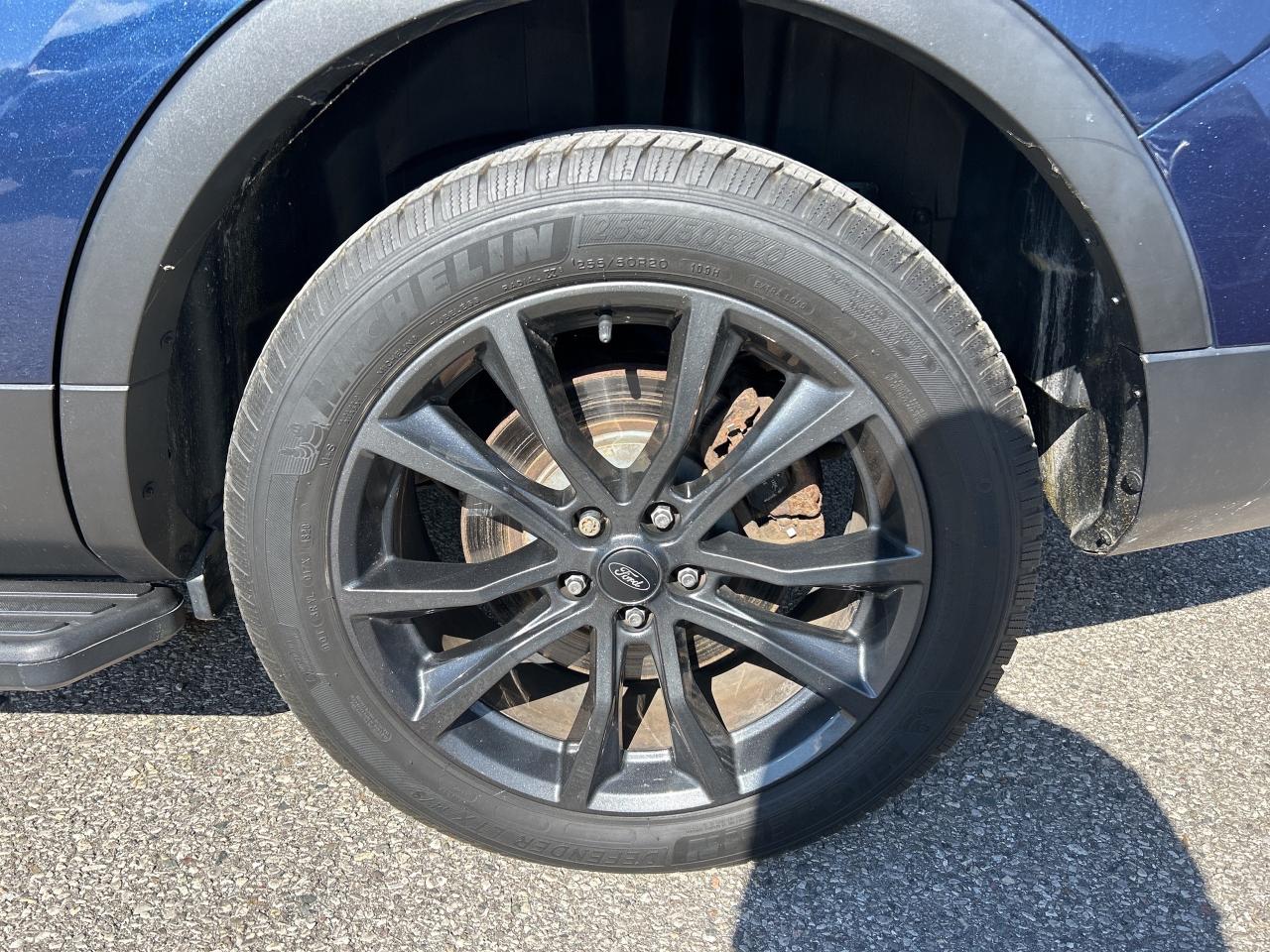 2017 Ford Explorer XLT, 6 PASSENGER, REMOTE START, BACK UP CAMERA! - Photo #10