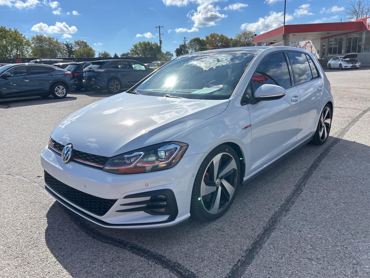 2018 Volkswagen Golf GTI AUTOBAHN, 6 SPEED MANUAL, HEATED LEATHER - Photo #2