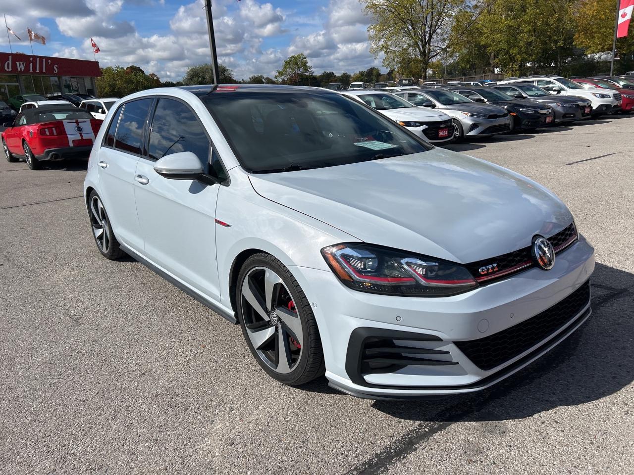 2018 Volkswagen Golf GTI AUTOBAHN, 6 SPEED MANUAL, HEATED LEATHER - Photo #4