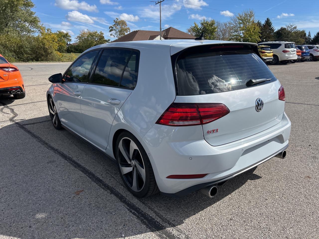 2018 Volkswagen Golf GTI AUTOBAHN, 6 SPEED MANUAL, HEATED LEATHER - Photo #8