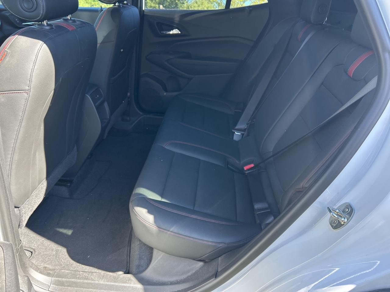 2024 Chevrolet Trax RS, CLEAN CARFAX, REMOTE START, SUNROOF, LEATHER! - Photo #11