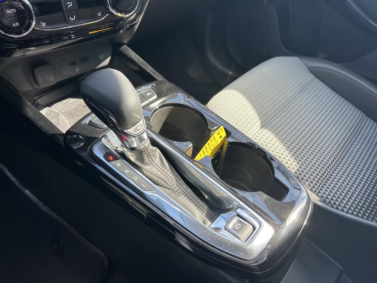 2024 Chevrolet Trax LT, SUNROOF, LOW KMS, REMOTE START, BACK UP CAMERA - Photo #21