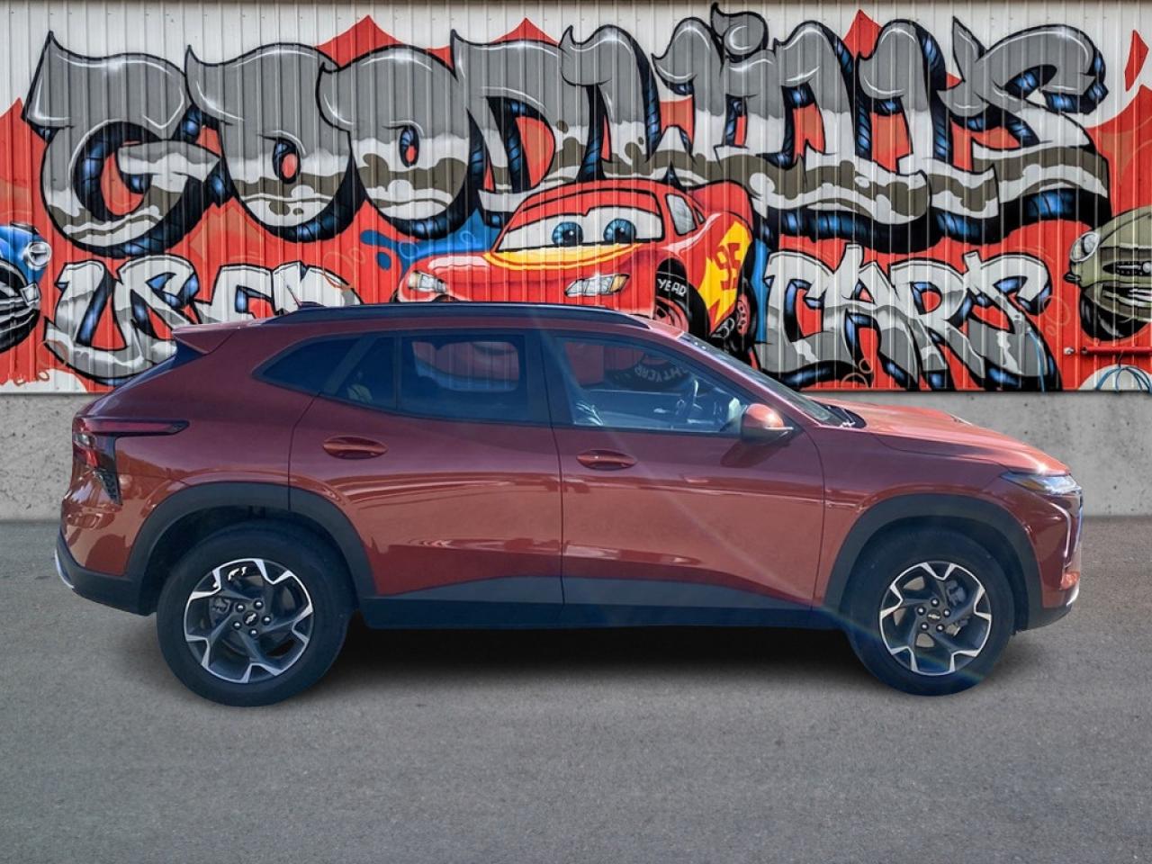 Used 2024 Chevrolet Trax LT, SUNROOF, LOW KMS, REMOTE START, BACK UP CAMERA for sale in London, ON