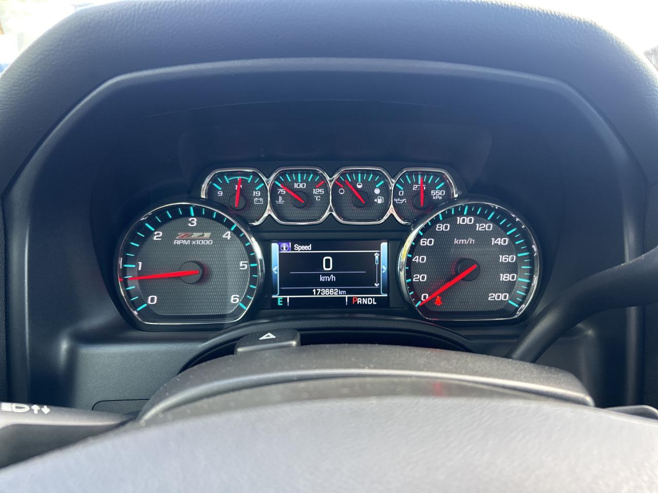 2017 Chevrolet Silverado 1500 LT, REMOTE START, 6 PASSENGER, LEATHER! - Photo #18