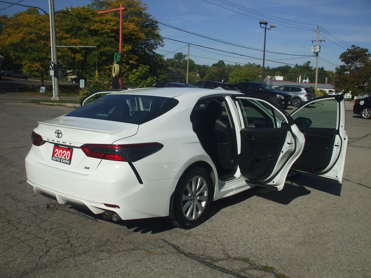 2020 Toyota Camry SE,Auto,New Tires & Brakes,Certified,Clean Carfax - Photo #19
