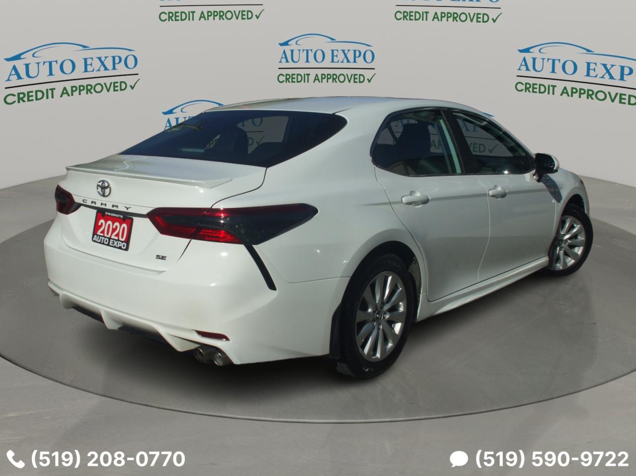2020 Toyota Camry SE,Auto,New Tires & Brakes,Certified,Clean Carfax Photo4