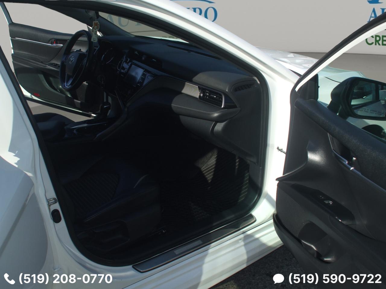 2020 Toyota Camry SE,Auto,New Tires & Brakes,Certified,Clean Carfax - Photo #12