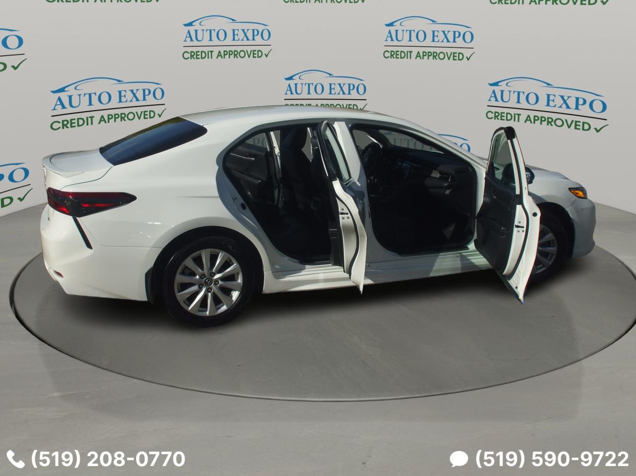 2020 Toyota Camry SE,Auto,New Tires & Brakes,Certified,Clean Carfax - Photo #20