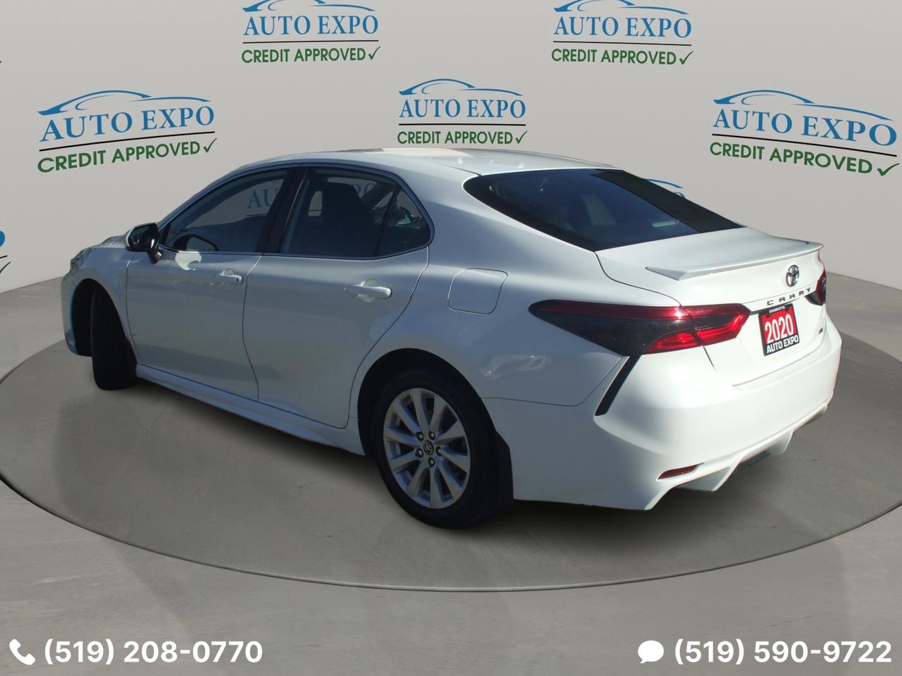 2020 Toyota Camry SE,Auto,New Tires & Brakes,Certified,Clean Carfax Photo3
