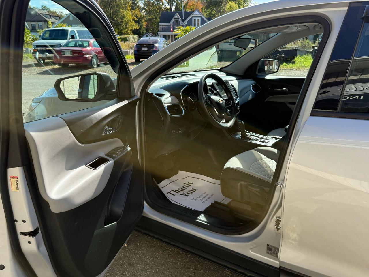 2019 Chevrolet Equinox LS Photo4