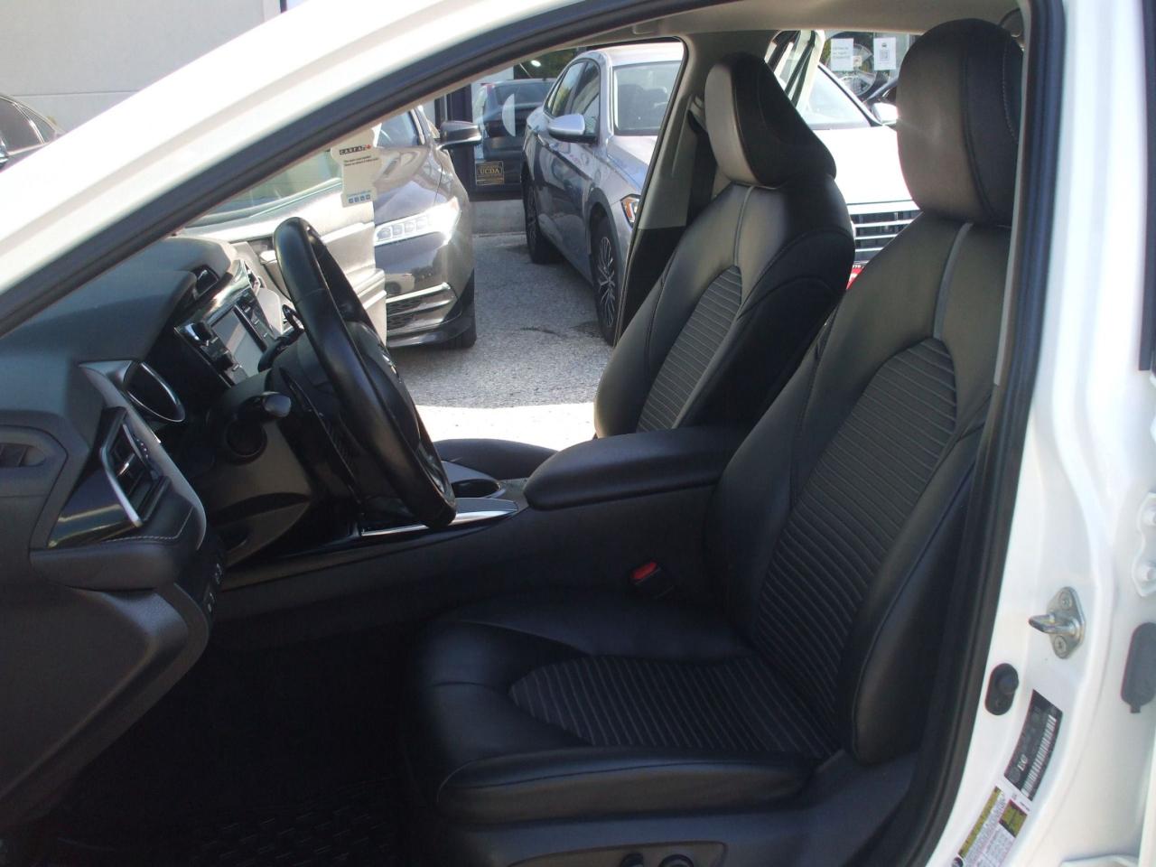 2020 Toyota Camry SE,Auto,New Tires & Brakes,Certified,Clean Carfax