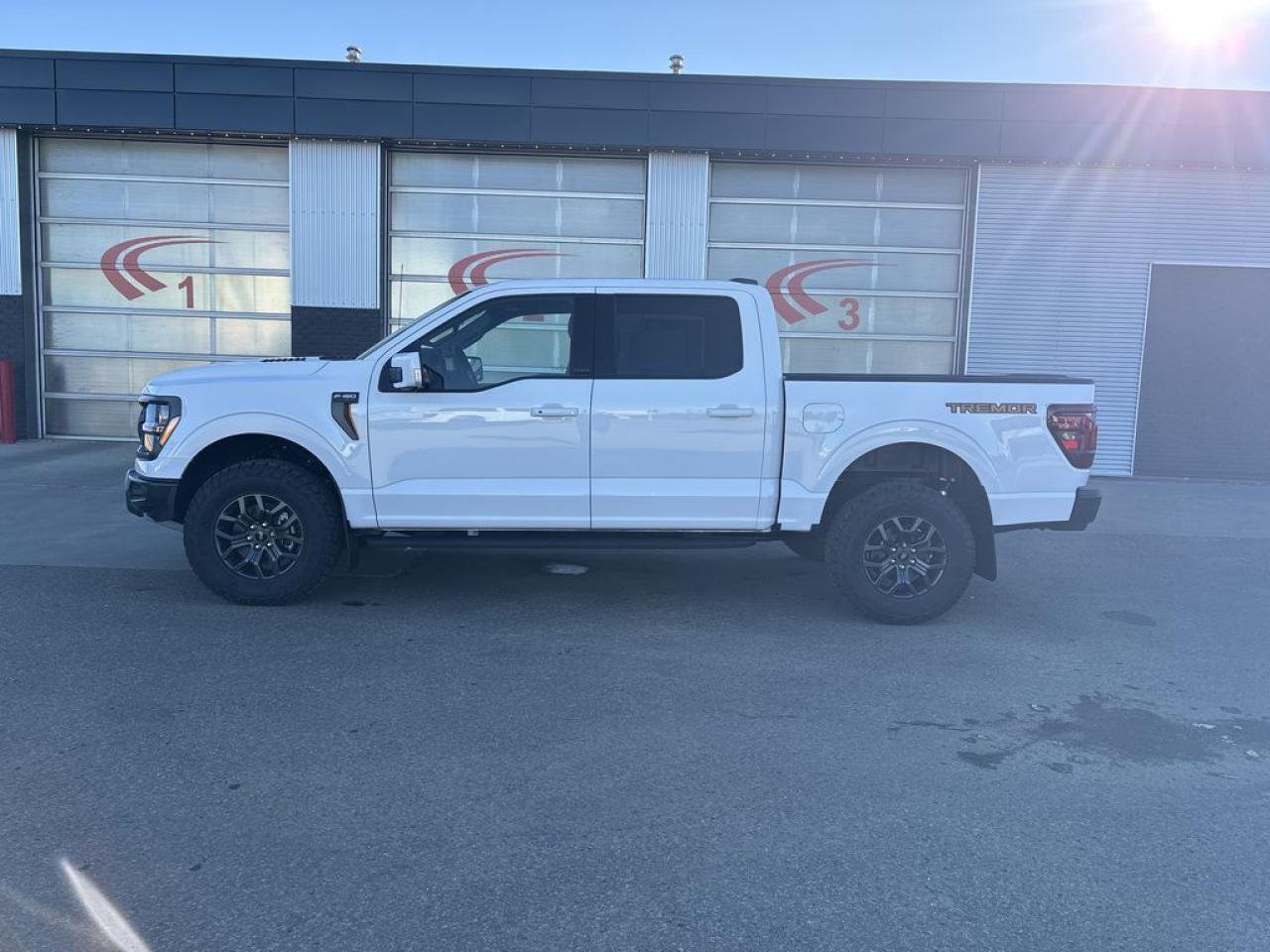 2025 Ford F-150 TREMOR 5.5' Box 402A Photo3