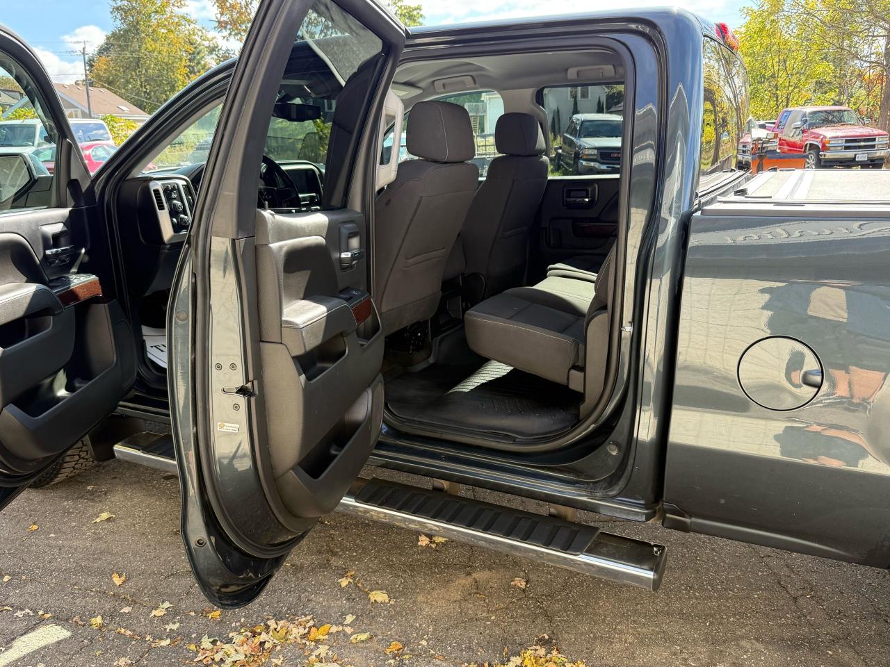 2018 GMC Sierra 1500 SLE - Photo #6