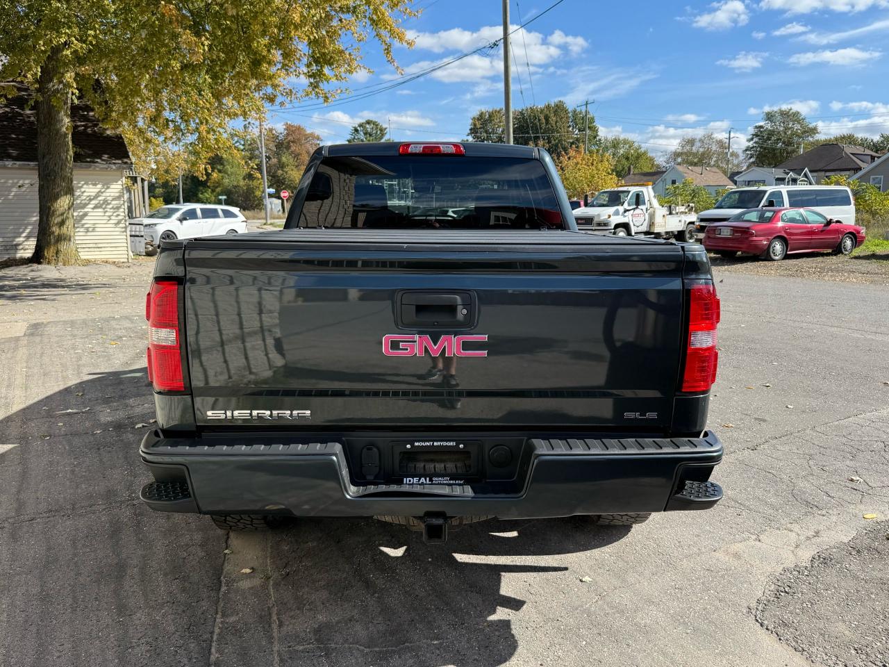 2018 GMC Sierra 1500 SLE - Photo #4