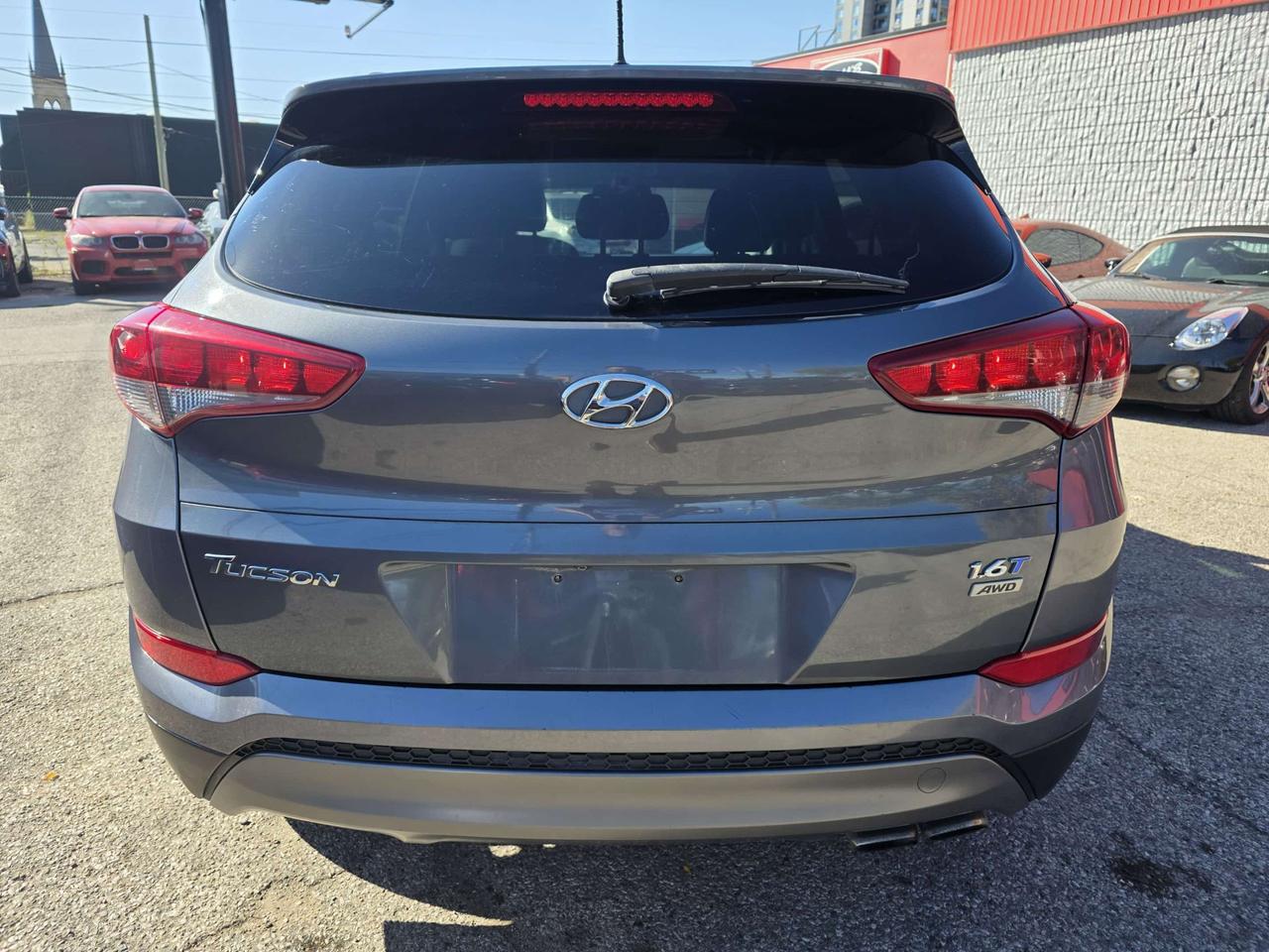 2016 Hyundai Tucson AWD 1.6L Photo