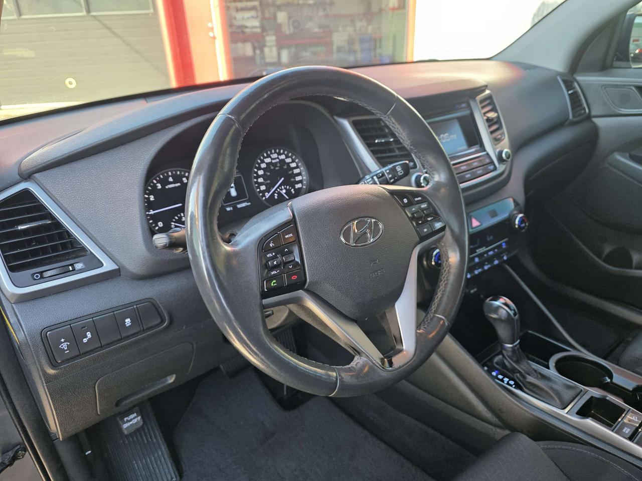 2016 Hyundai Tucson AWD 1.6L Photo