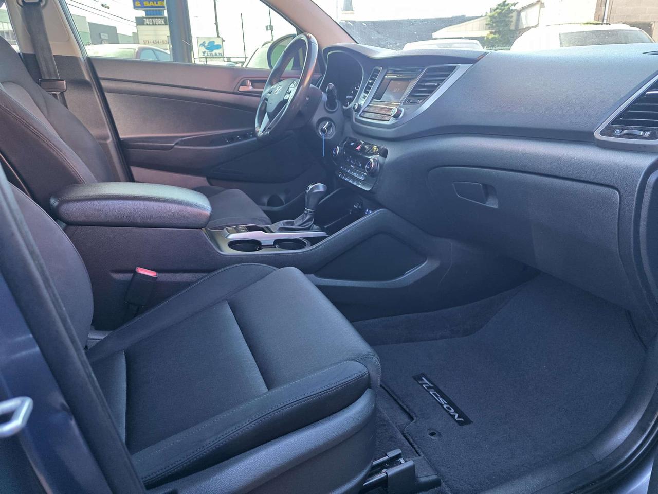 2016 Hyundai Tucson AWD 1.6L Photo