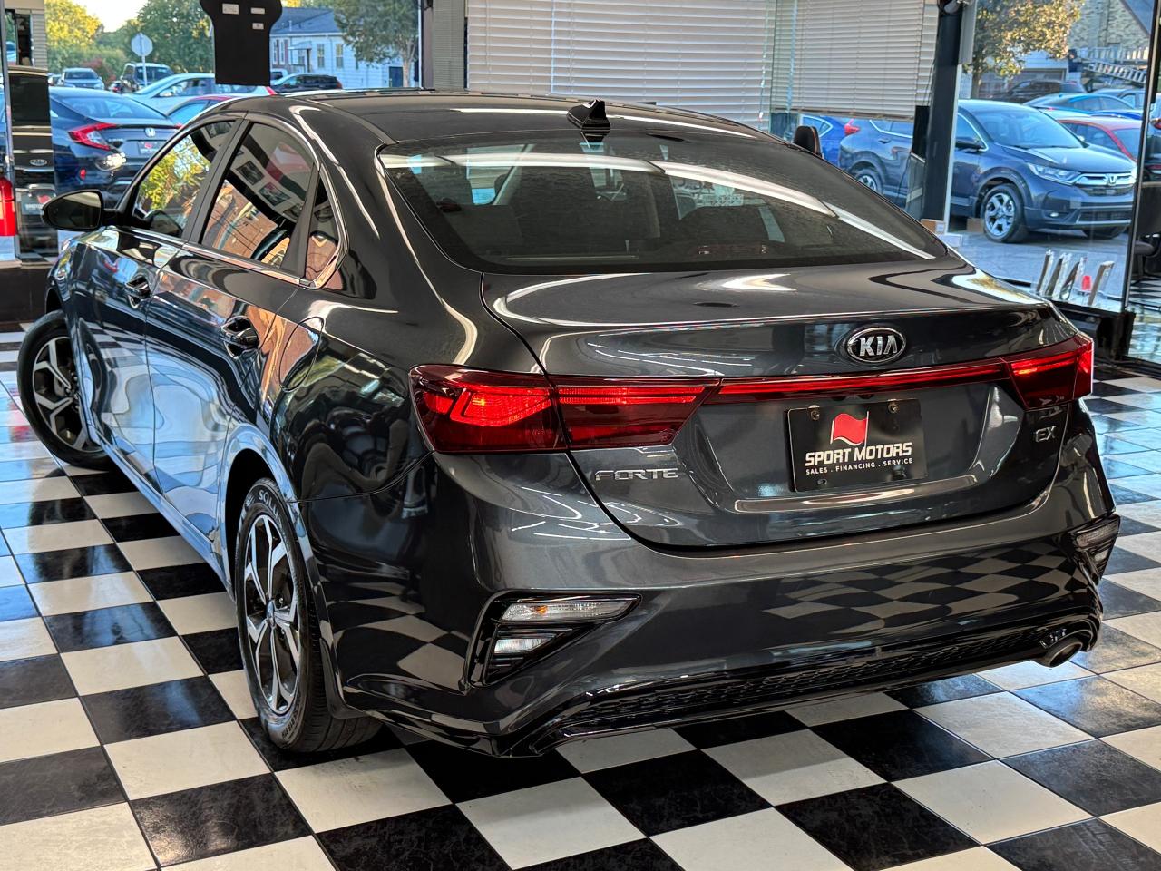 2020 Kia Forte EX+Lane Keep+Blind Spot+ApplePlay+CLEAN CARFAX Photo16