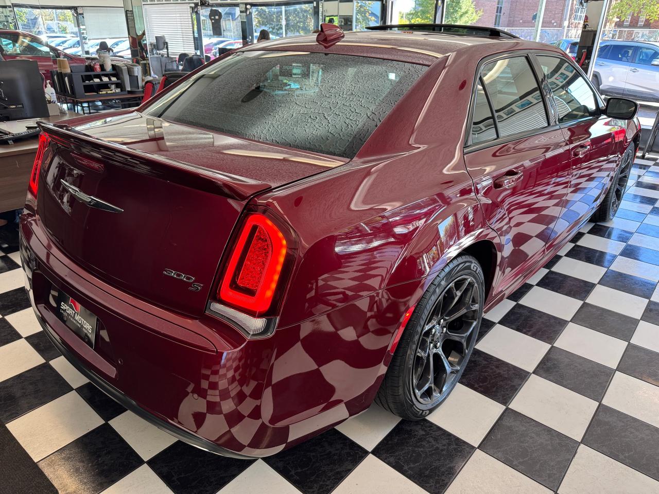 2019 Chrysler 300 300S+New Brakes+Roof+Adaptive Cruise+CLEAN CARFAX Photo72