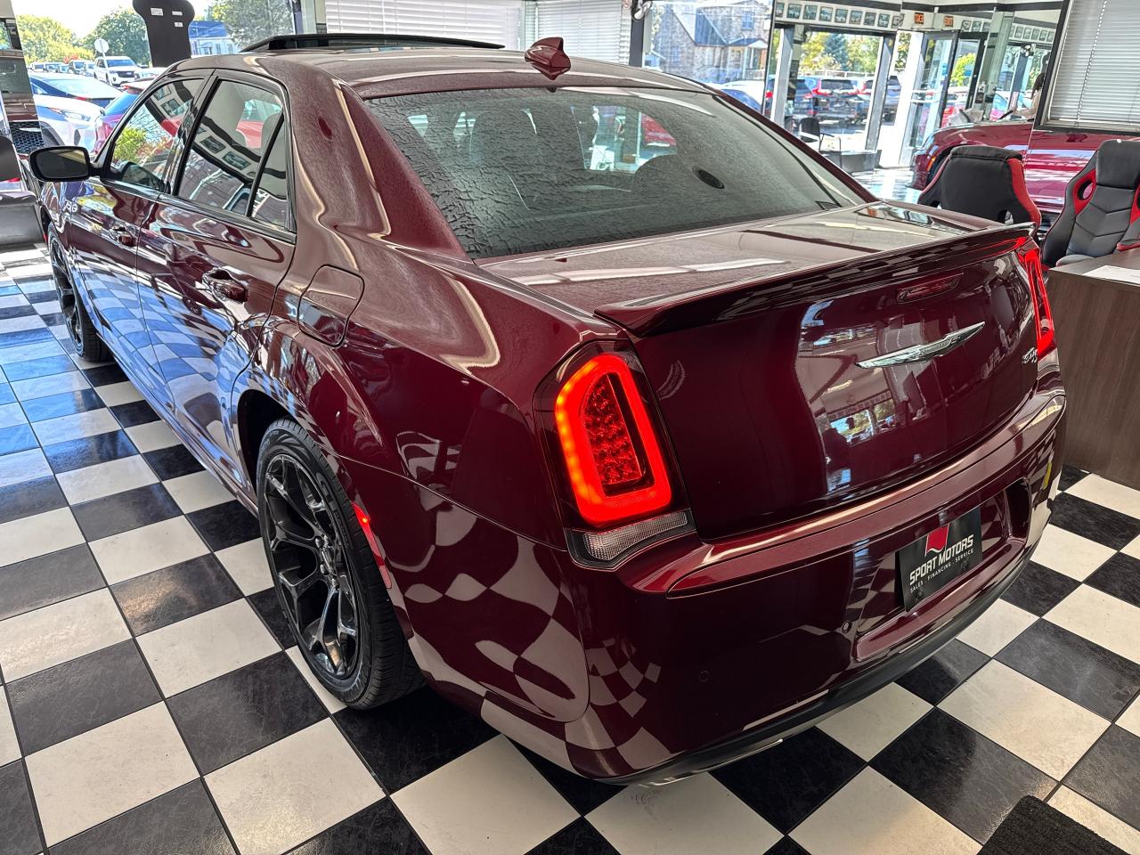 2019 Chrysler 300 300S+New Brakes+Roof+Adaptive Cruise+CLEAN CARFAX Photo70