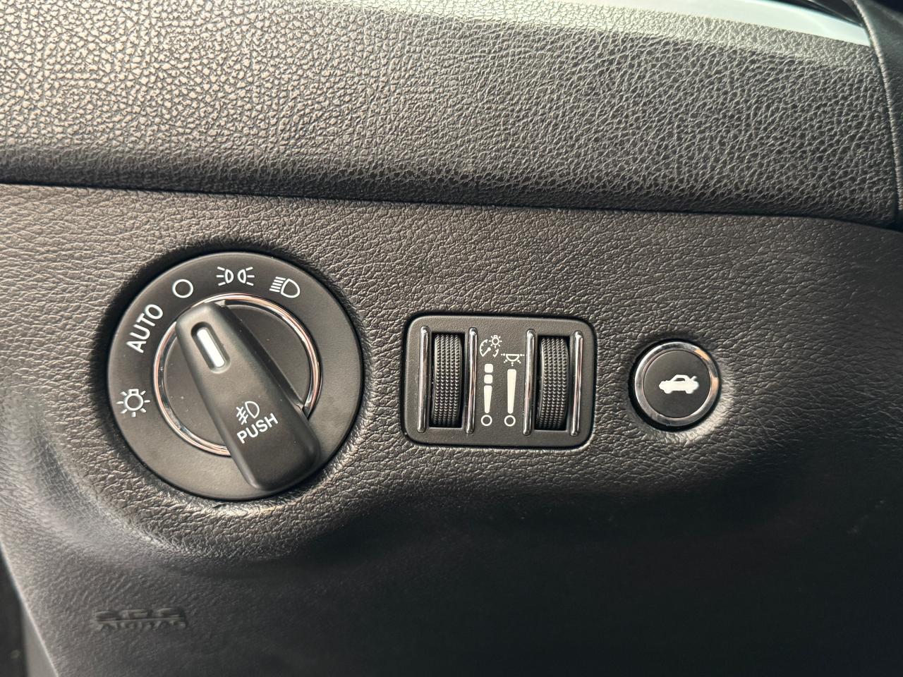 2019 Chrysler 300 300S+New Brakes+Roof+Adaptive Cruise+CLEAN CARFAX Photo