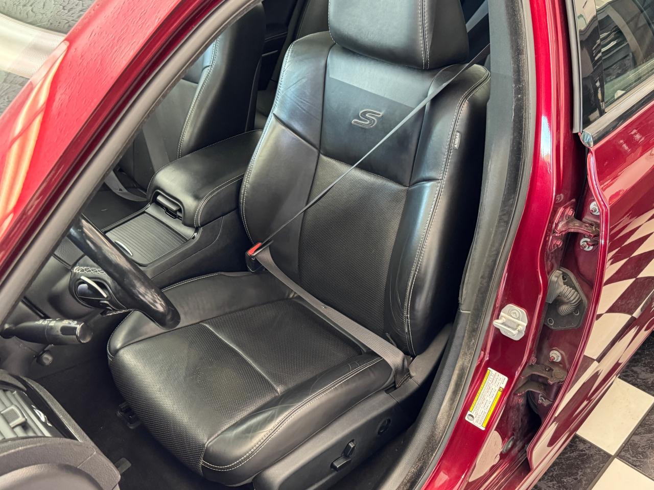 2019 Chrysler 300 300S+New Brakes+Roof+Adaptive Cruise+CLEAN CARFAX Photo