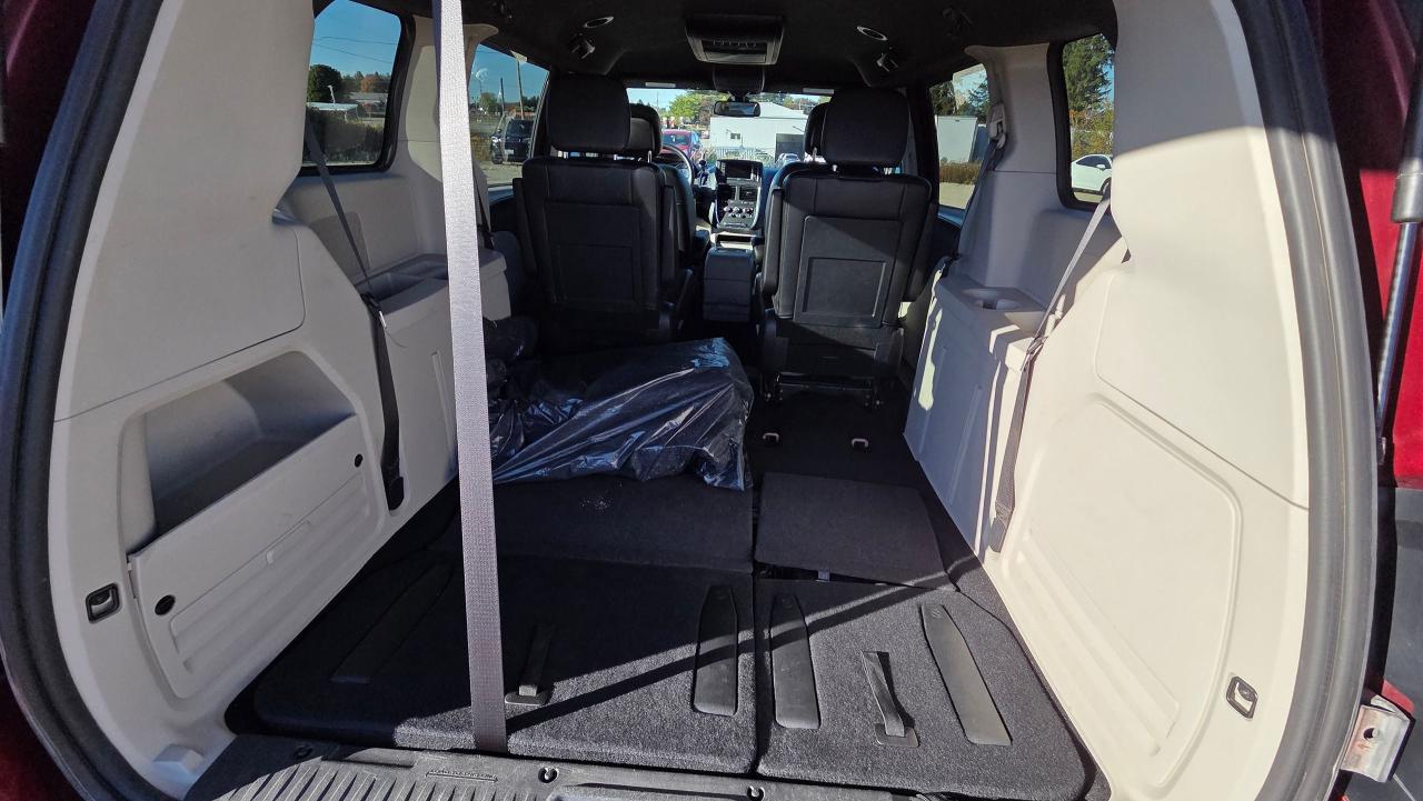 2019 Dodge Grand Caravan SXT Premium Plus - Photo #22