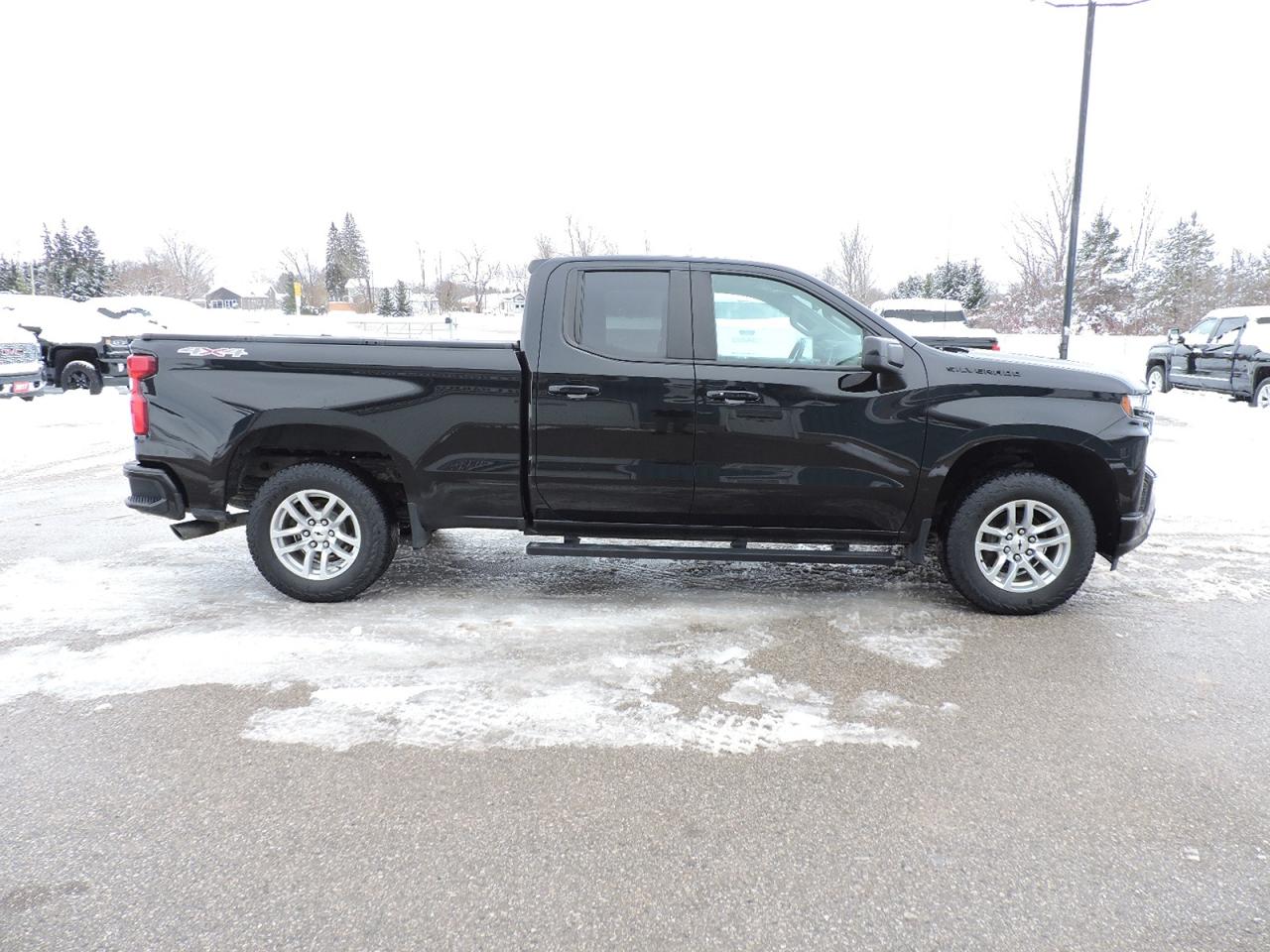 2021 Chevrolet Silverado 1500 RST 2.7L 4X4 Well Oiled 1 Owner 139000 KM Photo3