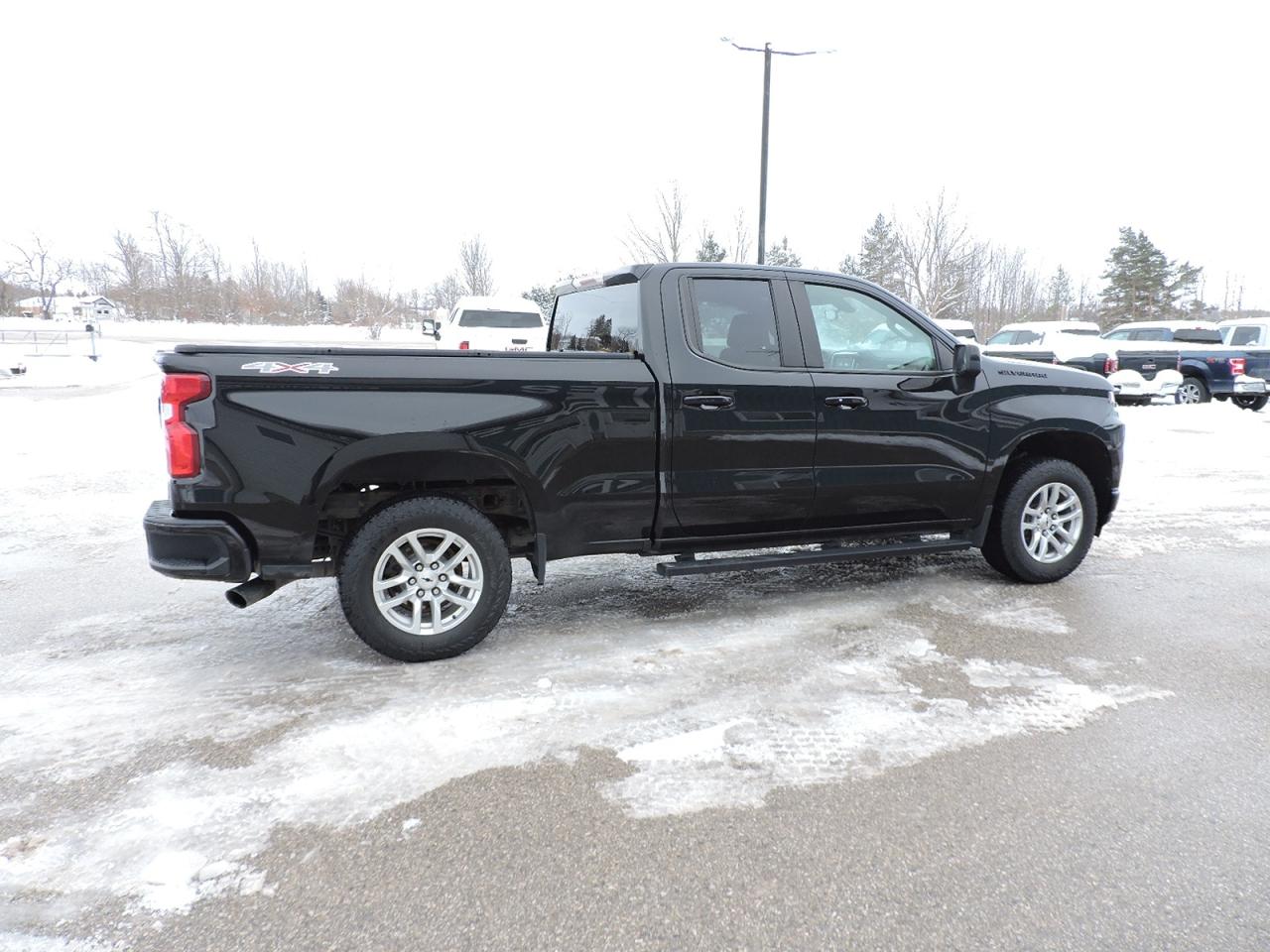 2021 Chevrolet Silverado 1500 RST 2.7L 4X4 Well Oiled 1 Owner 139000 KM Photo4