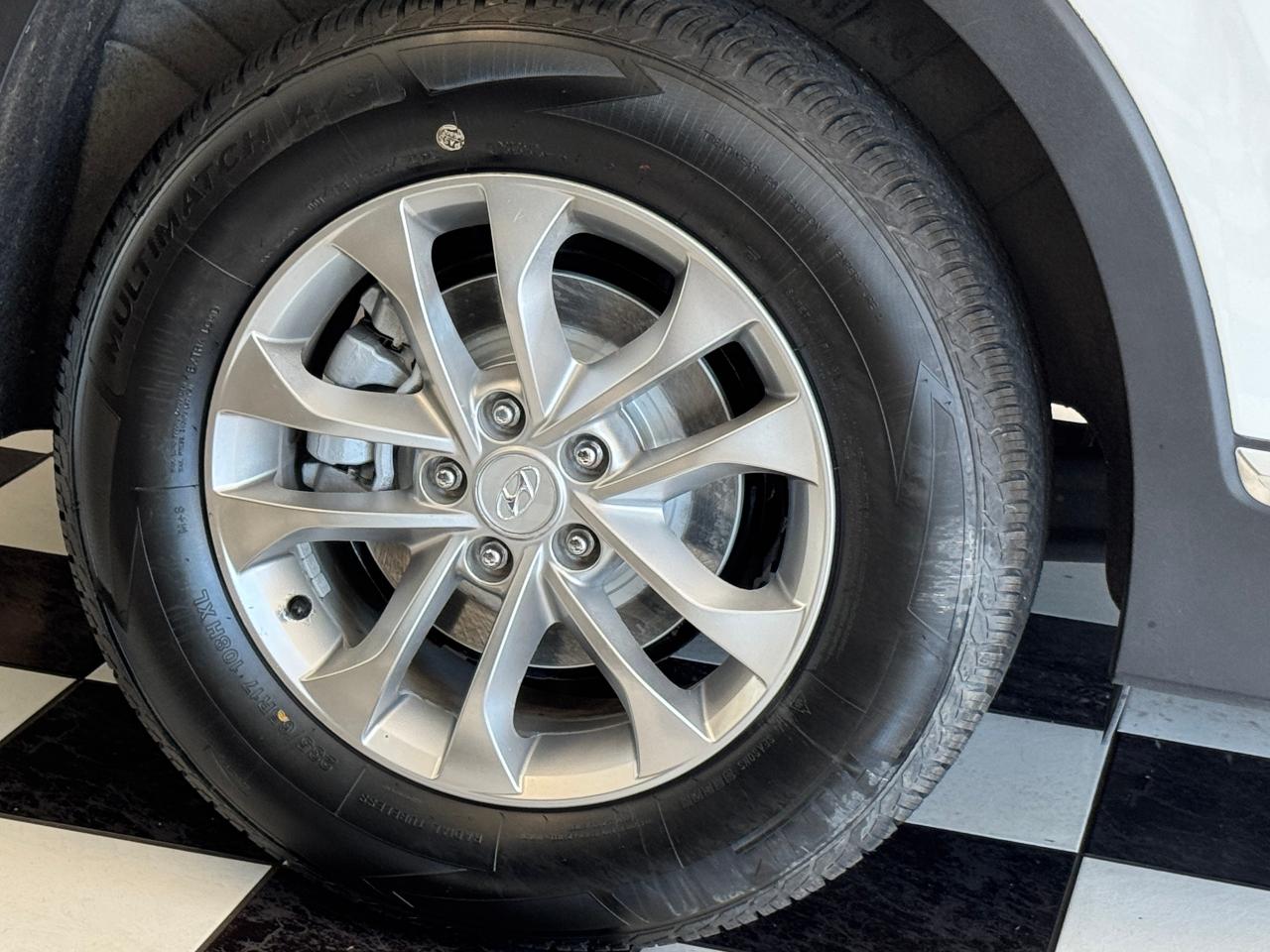 2019 Hyundai Santa Fe Essential AWD w/Safety+New Tires+Brake+CLEANCARFAX Photo49