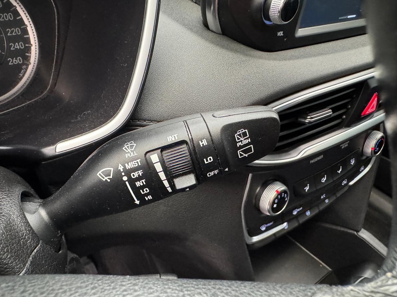 2019 Hyundai Santa Fe Essential AWD w/Safety+New Tires+Brake+CLEANCARFAX Photo