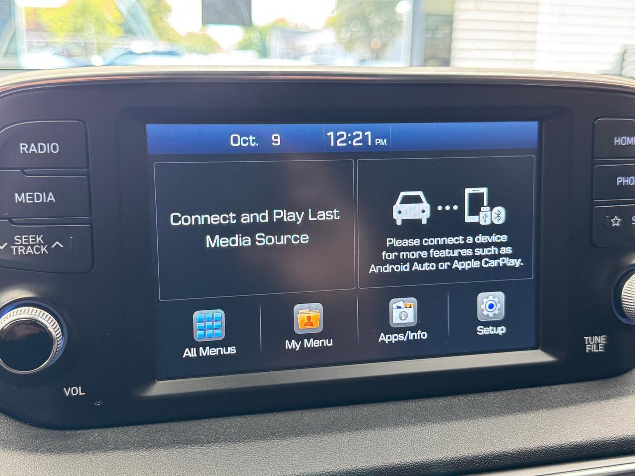 2019 Hyundai Santa Fe Essential AWD w/Safety+New Tires+Brake+CLEANCARFAX Photo