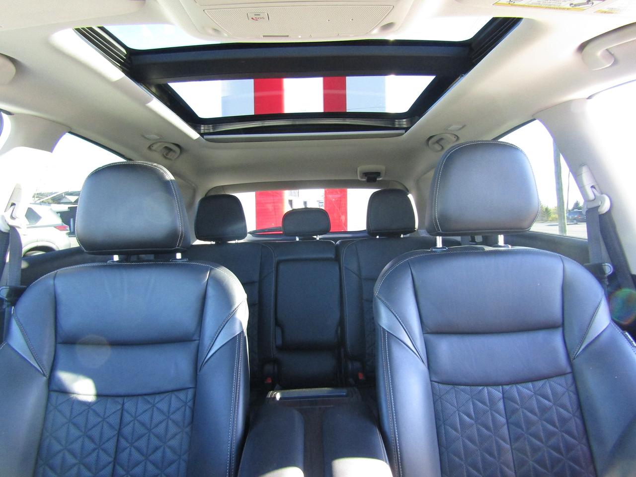 2022 Nissan Murano Platinum Photo