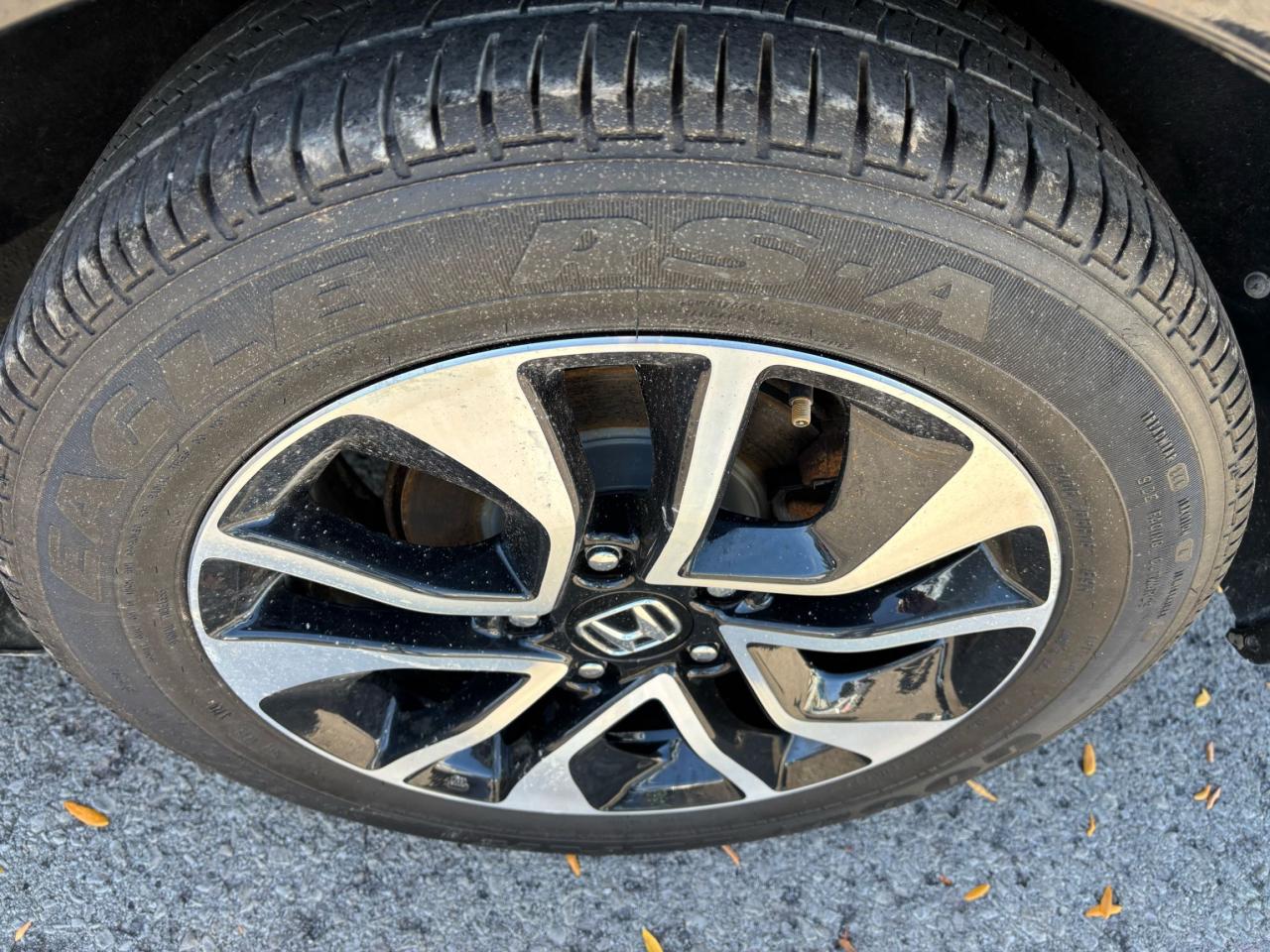 2015 Honda Civic EX, Auto, Alloys, Sunroof, Side Camera, Push Start