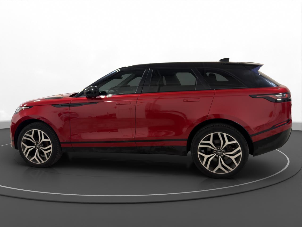 2018 Land Rover Range Rover Velar D180 R-Dynamic SE Photo4