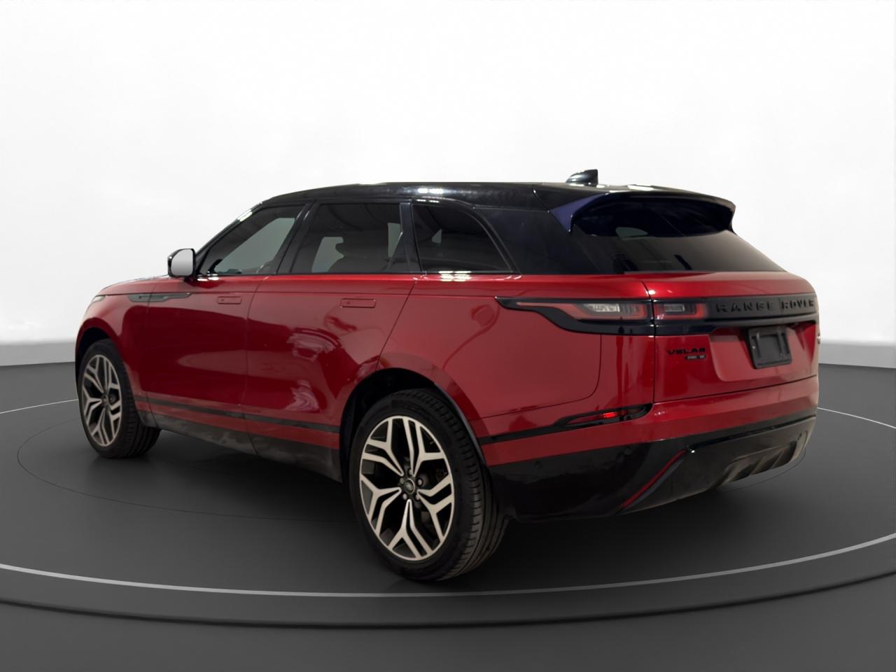 2018 Land Rover Range Rover Velar D180 R-Dynamic SE - Photo #6