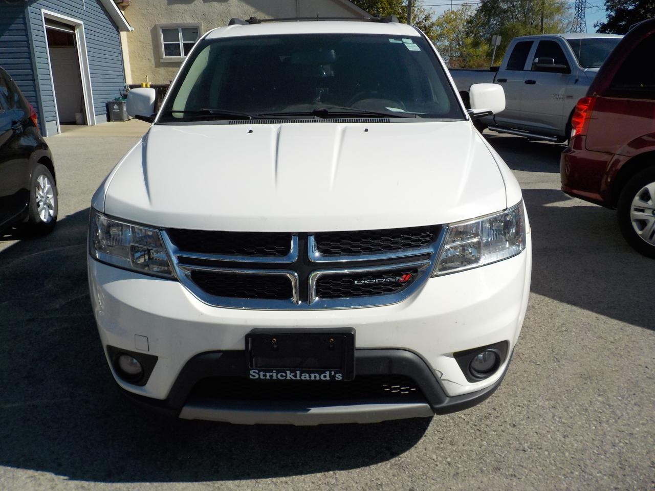 2016 Dodge Journey SXT - Photo #2