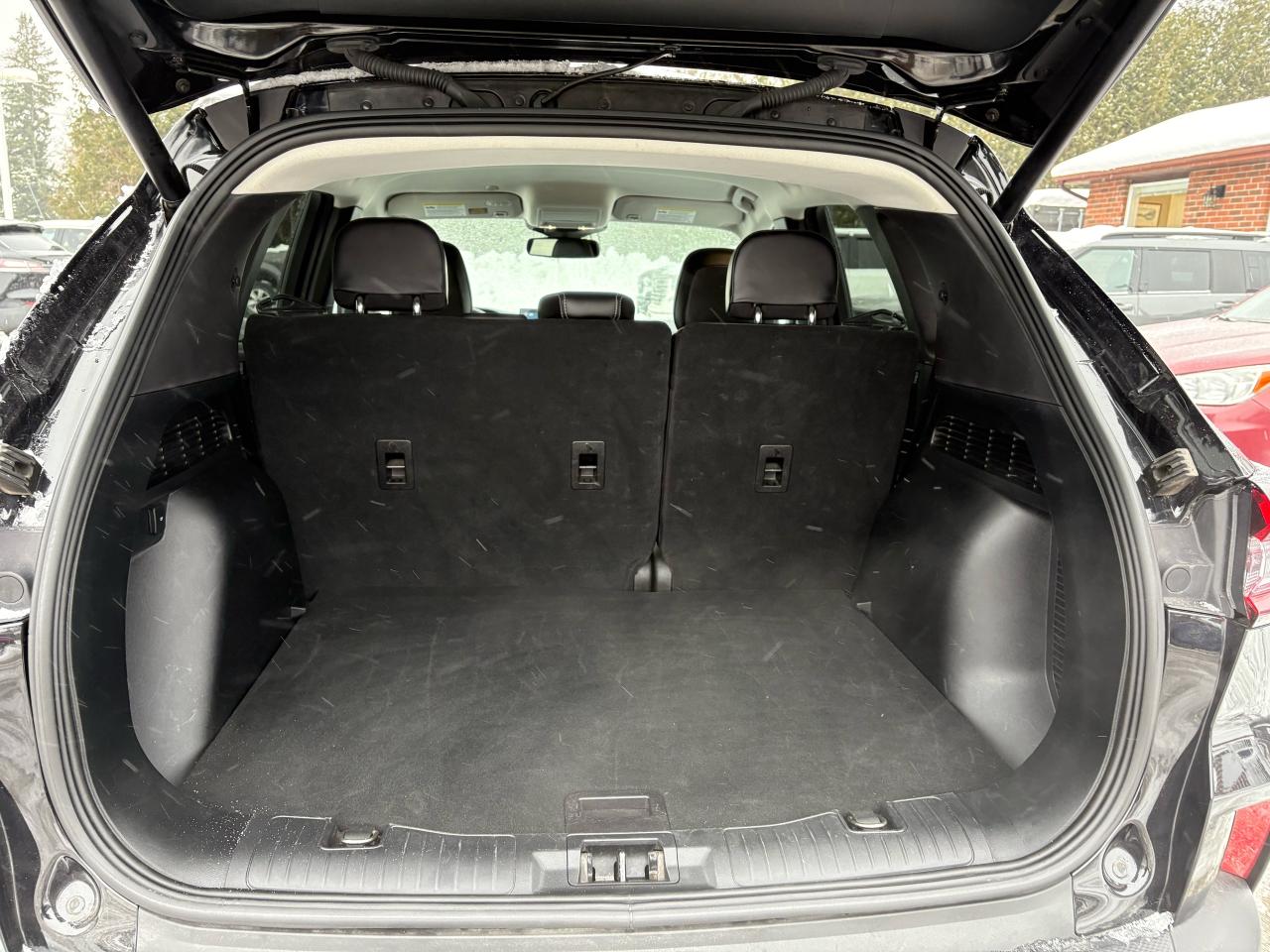 2023 Ford Escape Platinum Photo