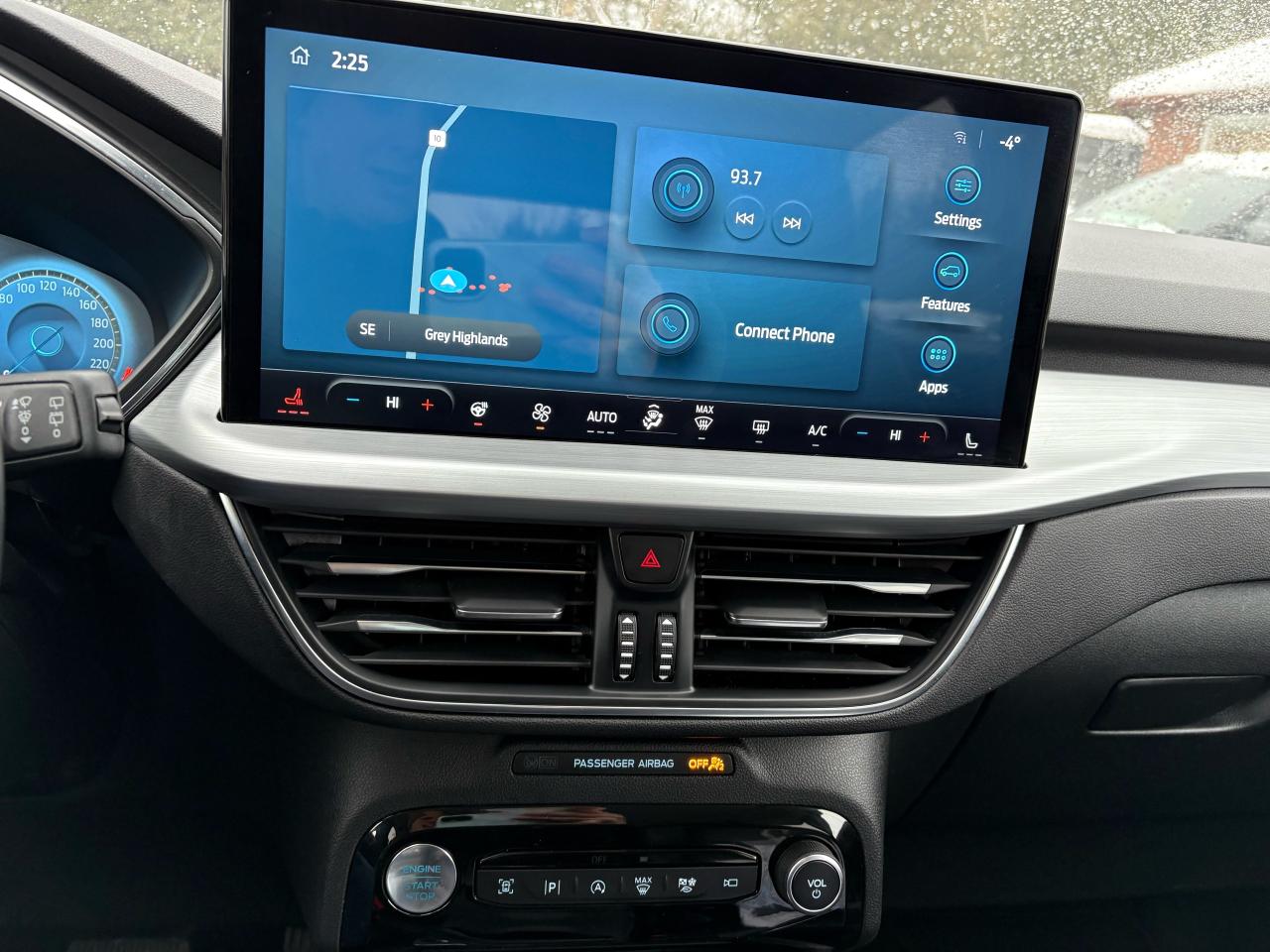 2023 Ford Escape Platinum Photo