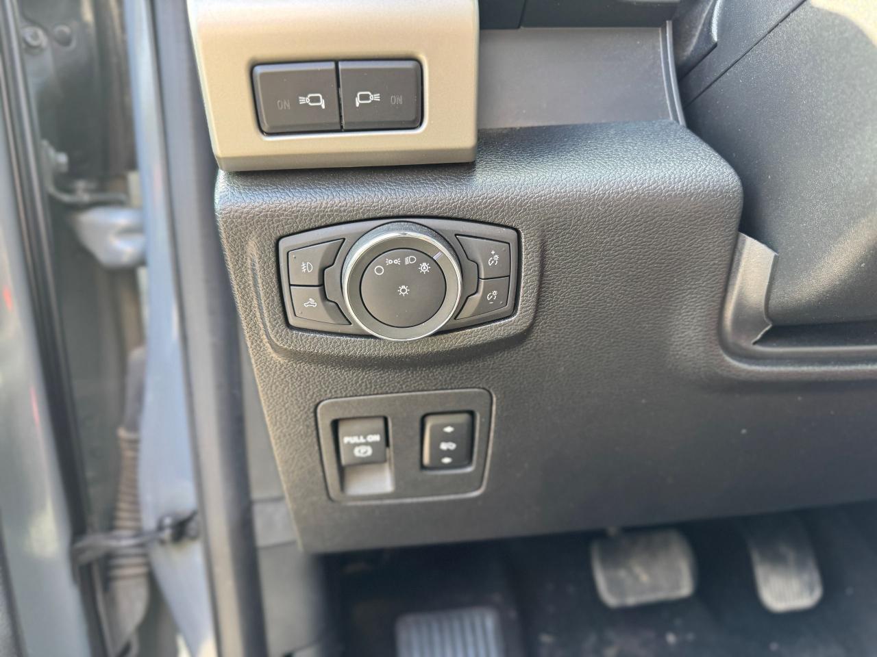 2019 Ford F-150 Lariat 4x4 Crew 145" Leather Heated Cooled Seats - Photo #21
